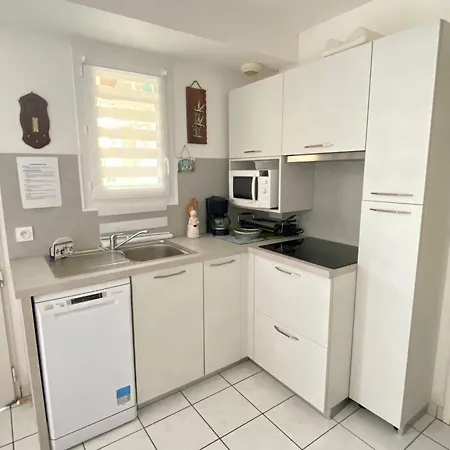 Maison Familiale 3 Avec Jardin, Piscine Commune, A 150m De La - - Fr-1-231-146