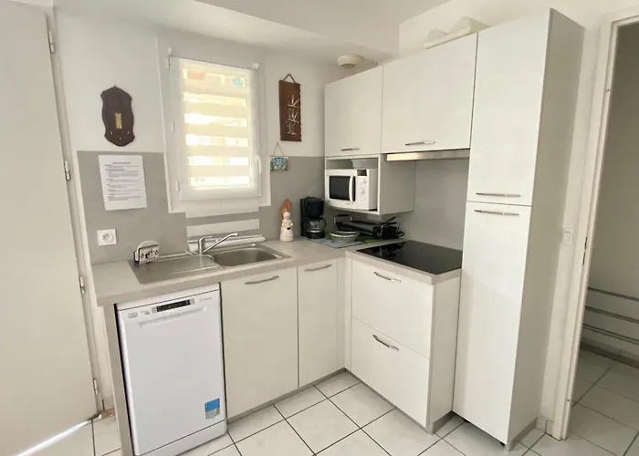 Maison Familiale 3 Avec Jardin, Piscine Commune, A 150m De La - - Fr-1-231-146