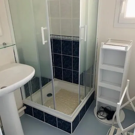 Maison Familiale 3 Avec Jardin, Piscine Commune, A 150m De La - - Fr-1-231-146